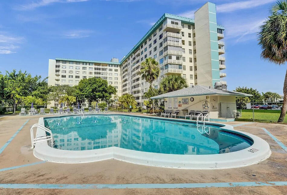 Heated Swimming Pool